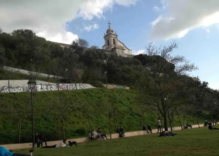 Apartment In The Heart Of - *